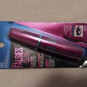 Maybelline Navy Glam mascara